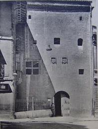 Palacio de Sta Cruz, Oviedo