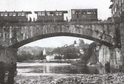 Puente de Arriondas, Tranvia